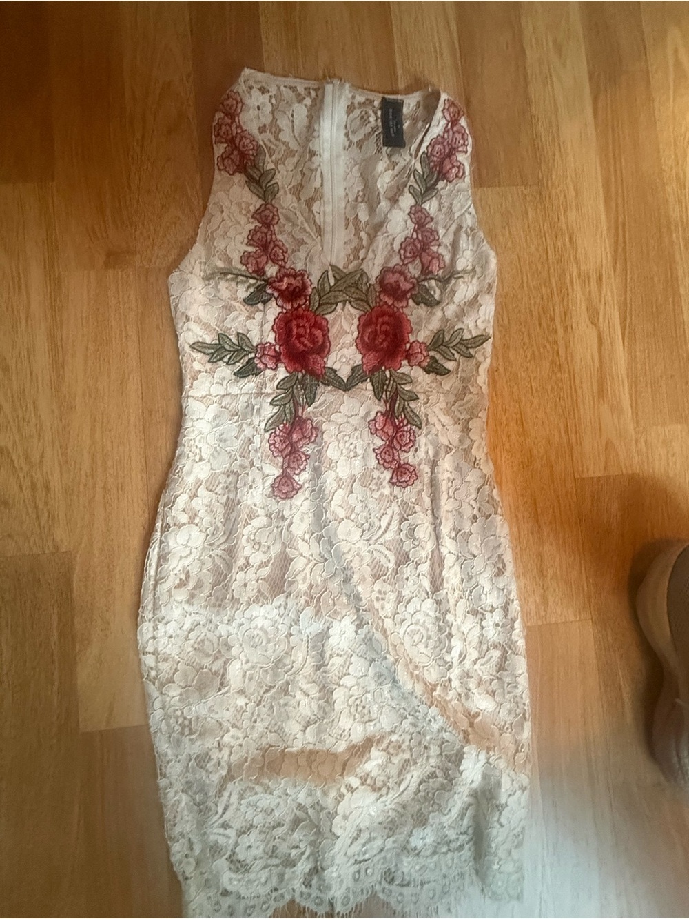 AKIRA Cream Lace Midi Dress with Red Rose Embroidery